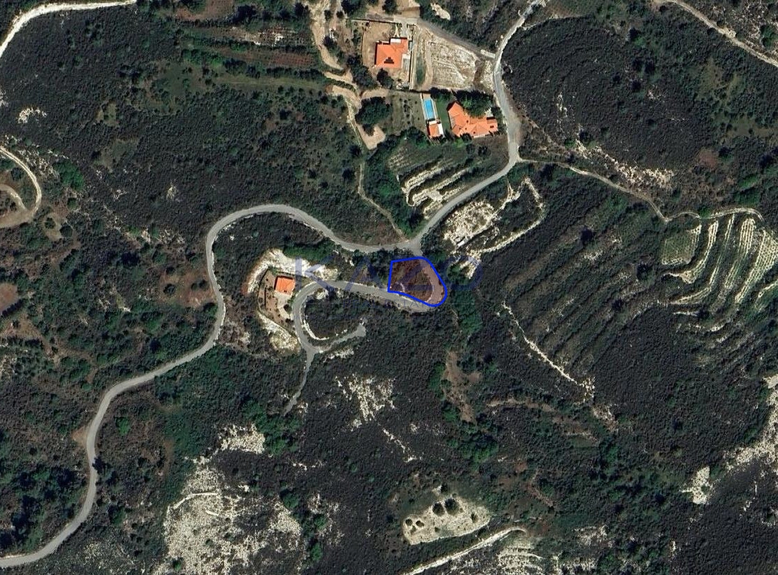 989m² Plot for Sale in Trimiklini, Limassol District