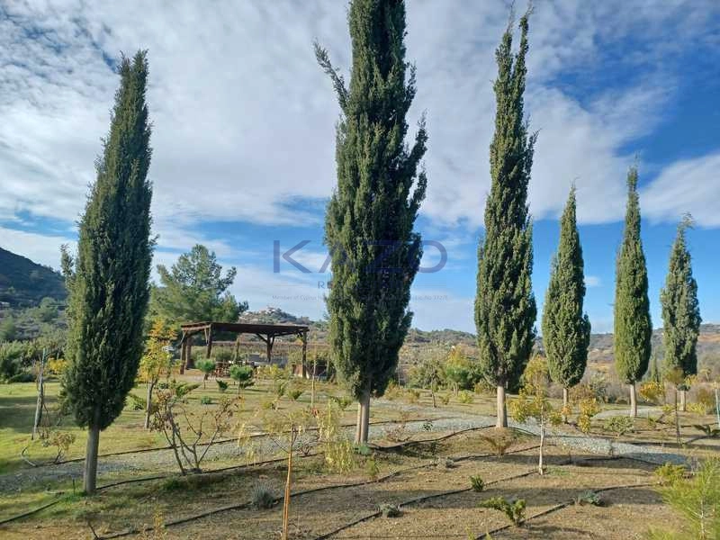 8,383m² Plot for Sale in Kellaki, Limassol District