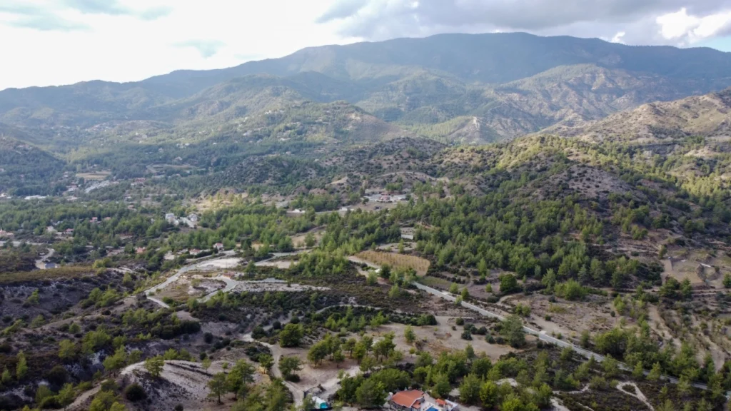 25,284m² Plot for Sale in Agios Mamas, Limassol District