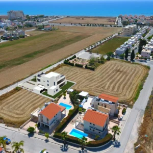 4 Bedroom House for Sale in Pyla, Larnaca District