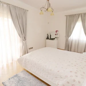 5 Bedroom House for Sale in Konia, Paphos District
