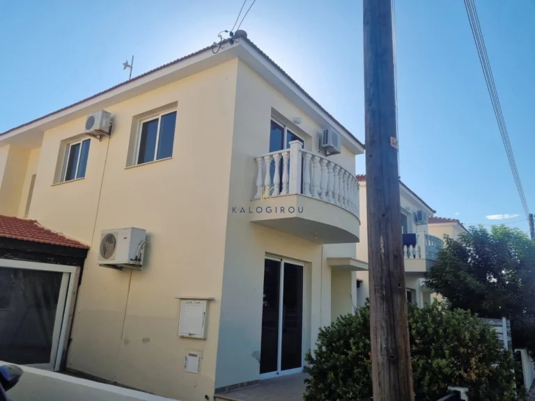 Cheap Houses and Villas for Sale Larnaca up to 300000 euro