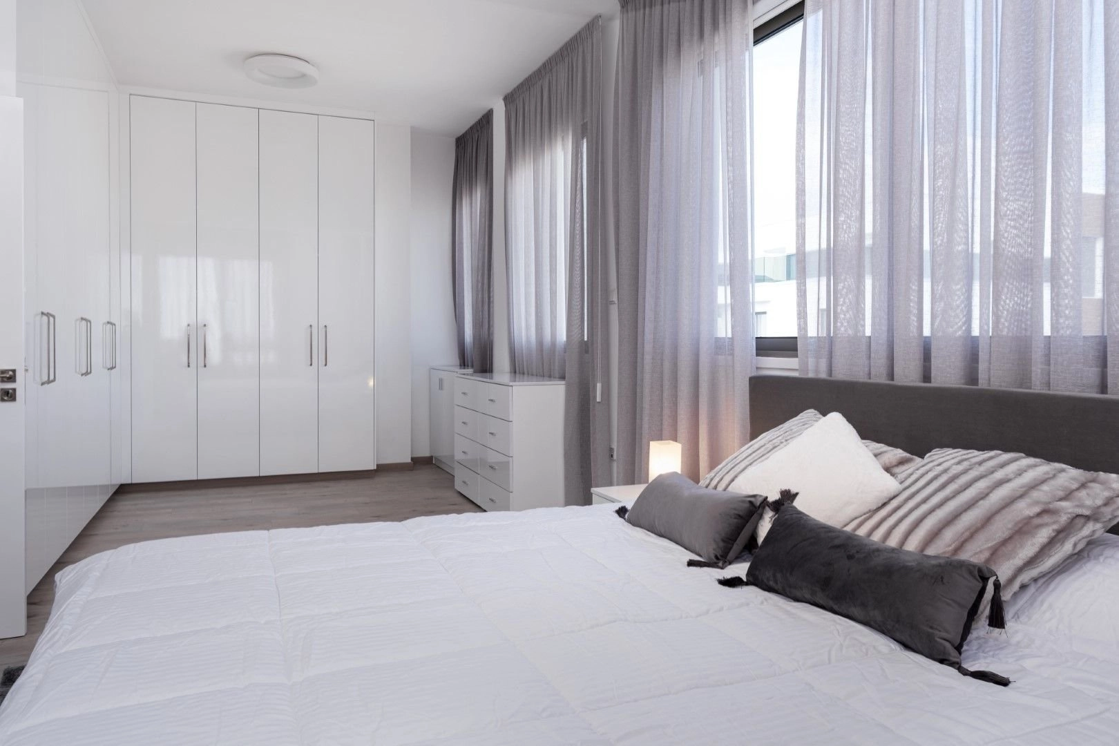 6+ Bedroom Apartment for Sale in Larnaca – Finikoudes