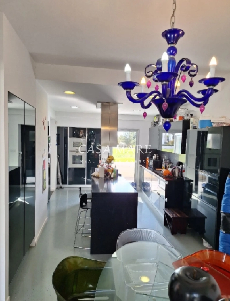 4 Bedroom House for Sale