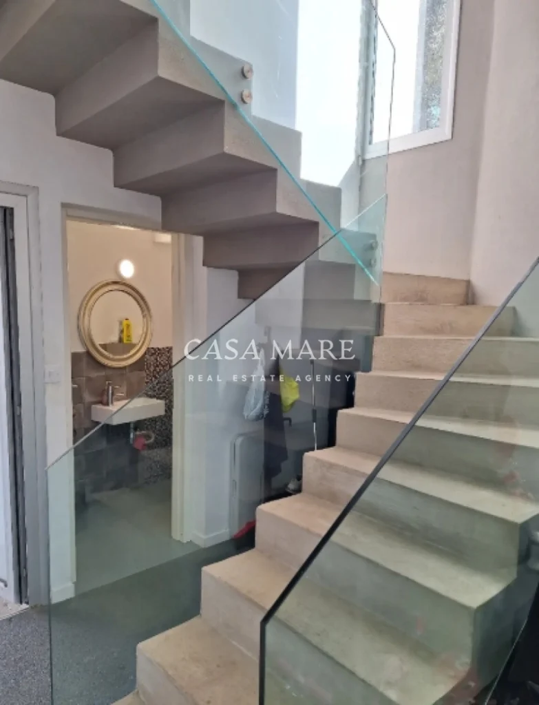 4 Bedroom House for Sale