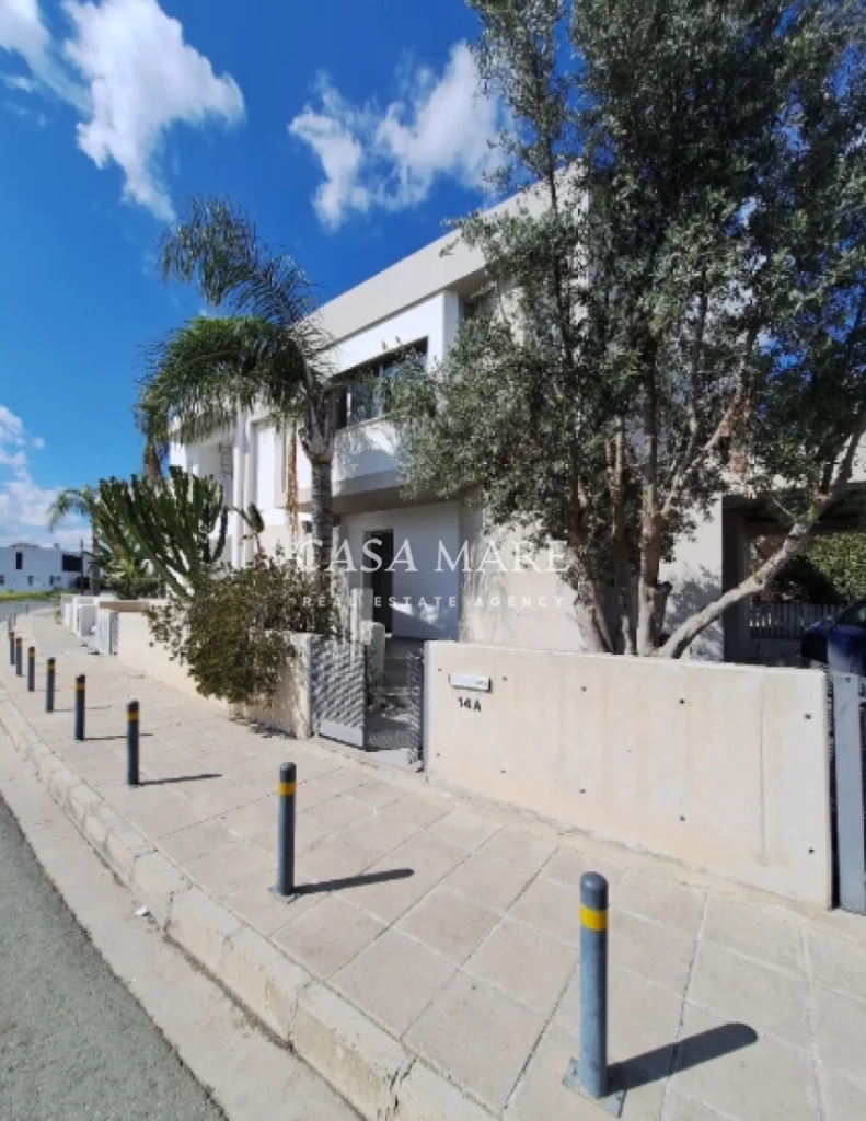 4 Bedroom House for Sale