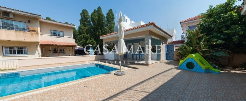 4 Bedroom House for Sale
