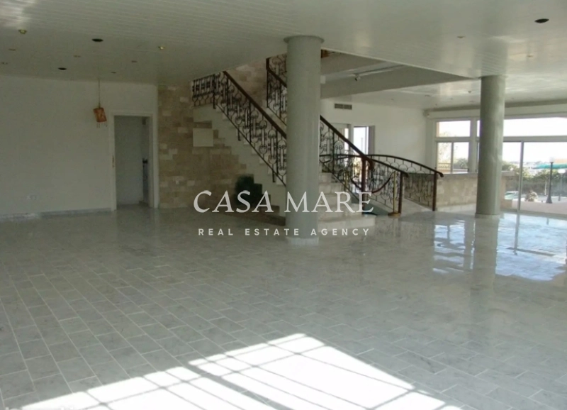 6+ Bedroom House for Sale