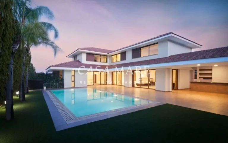 6+ Bedroom House for Sale in Strovolos