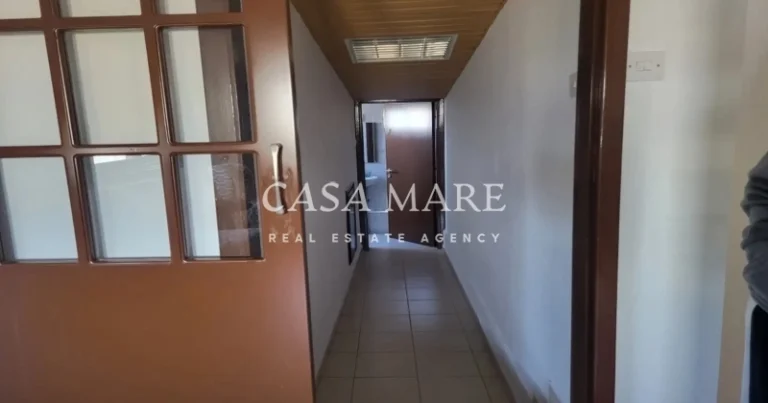 Cheap Houses and Villas for Sale Nicosia up to 500000 euro