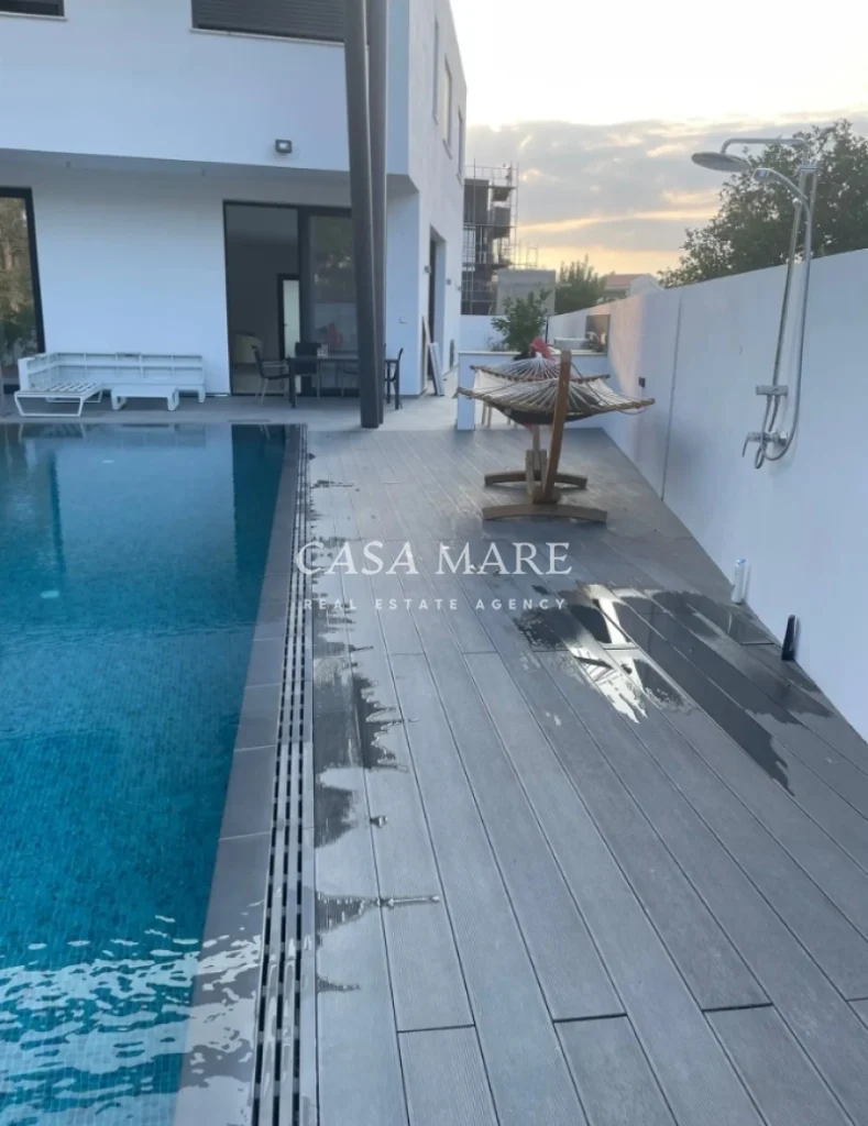 5 Bedroom House for Rent