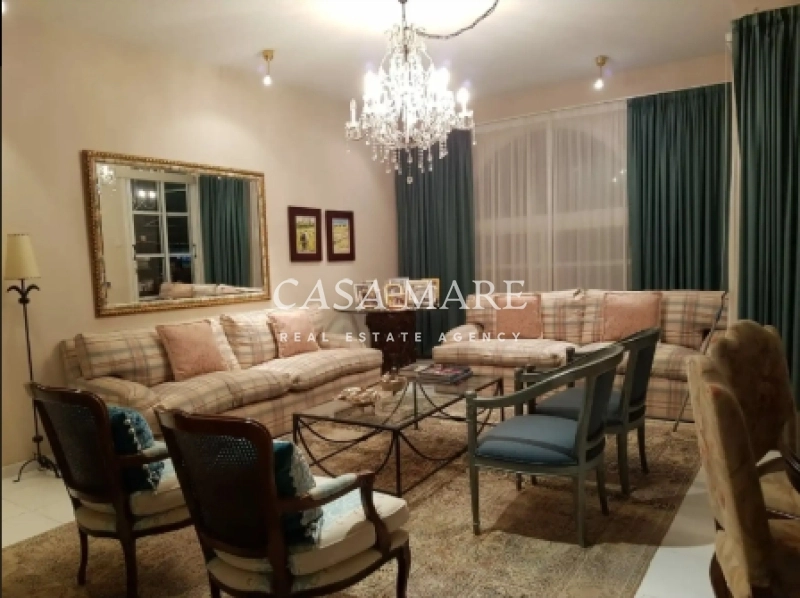 5 Bedroom Apartment for Rent