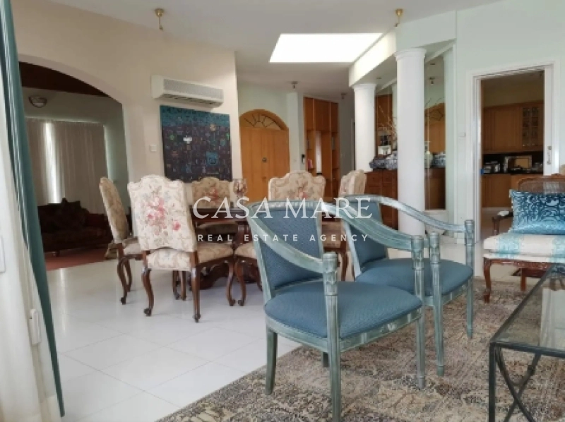 5 Bedroom Apartment for Rent