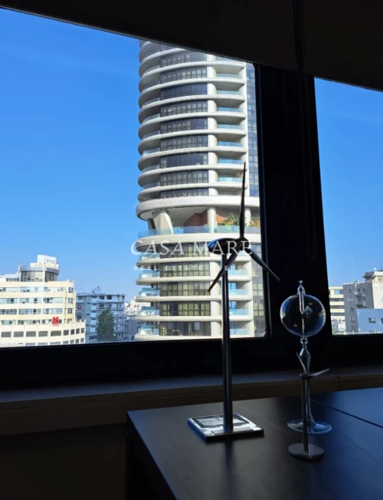 339m² Office for Sale