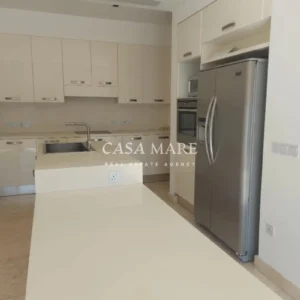 4 Bedroom Apartment for Rent in Engomi, Nicosia District