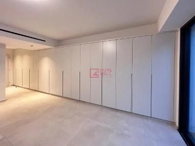 6+ Bedroom House for Rent
