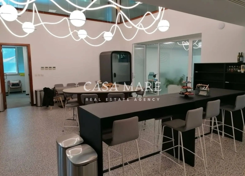 582m² Office for Rent in Limassol – Agia Zoni