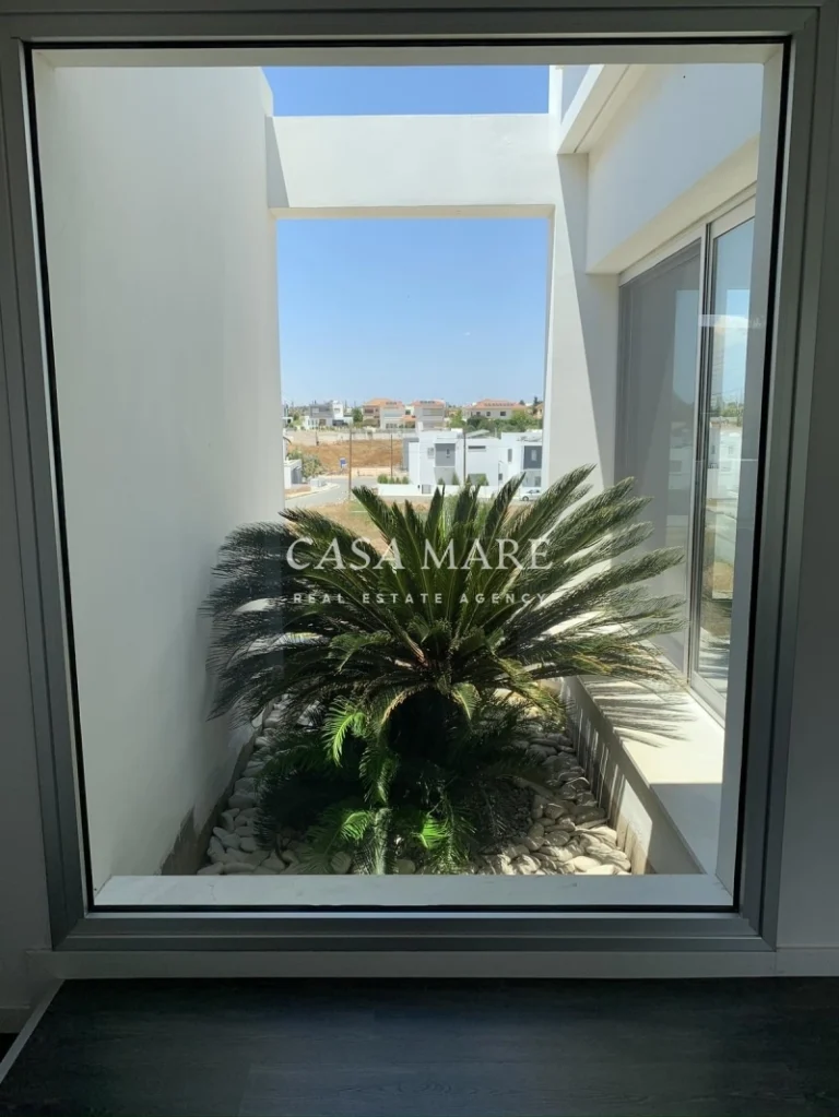 Cheap Houses and Villas for Sale Nicosia up to 900000 euro