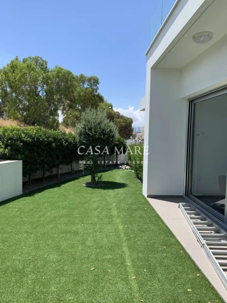 Cheap Houses and Villas for Sale Nicosia up to 900000 euro