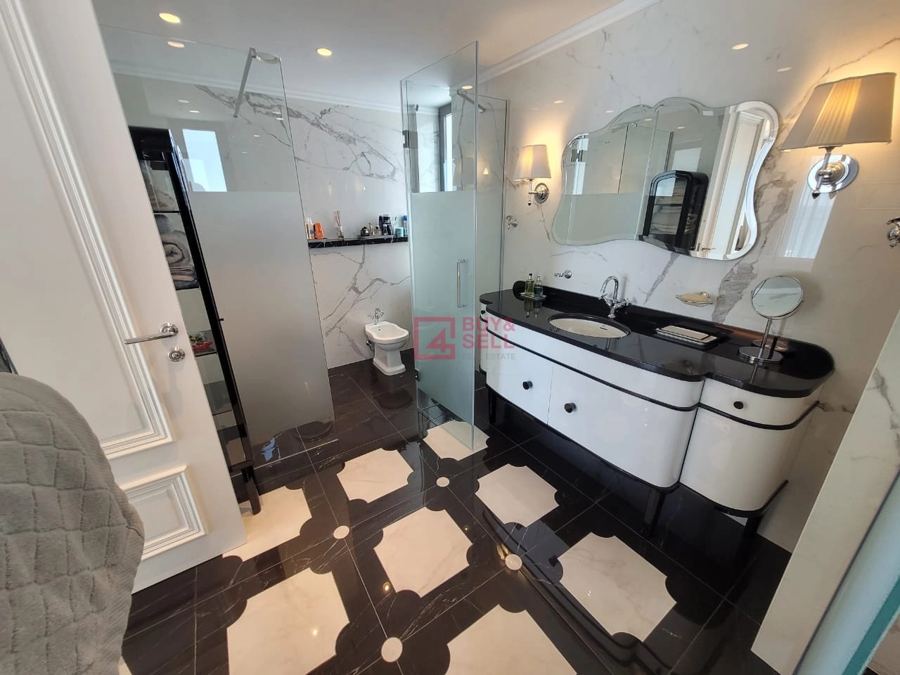 3 Bedroom Apartment for Rent