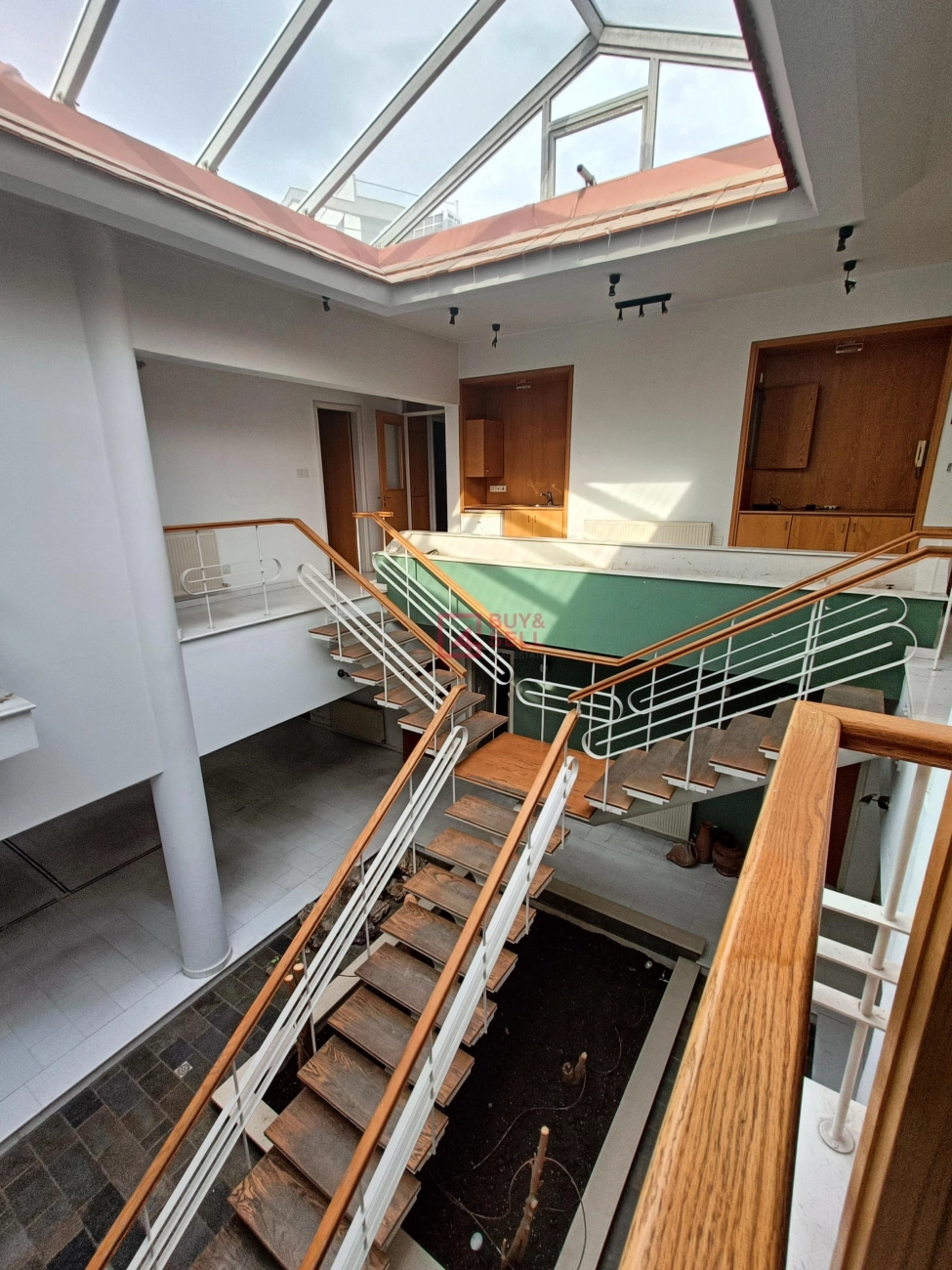 500m² Office for Rent in Limassol – Petrou kai Pavlou