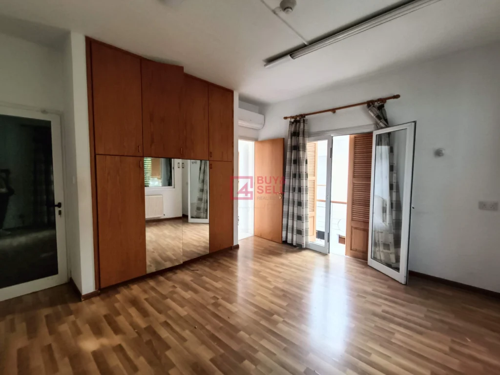 500m² Office for Rent in Limassol – Petrou kai Pavlou