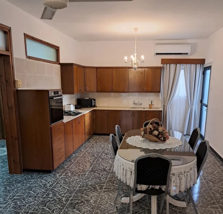 Cheap Houses and Villas for Rent Larnaca