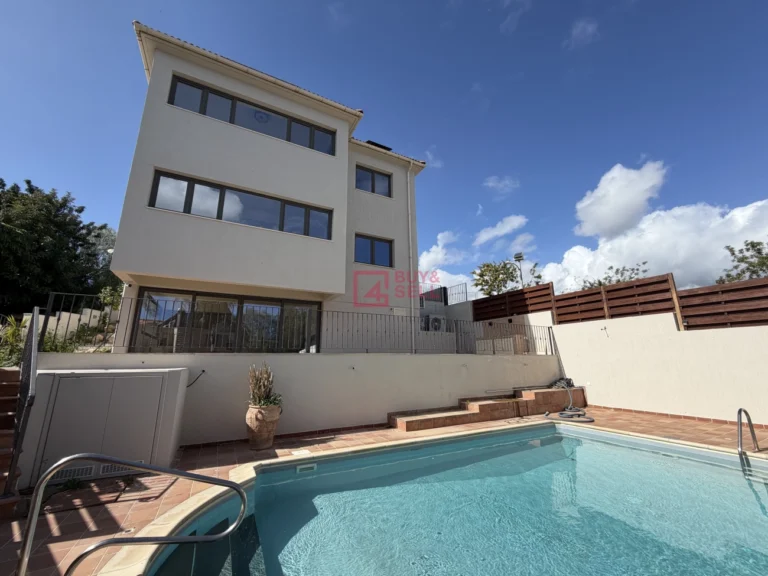 4 Bedroom House for Rent in Germasogeia, Limassol District
