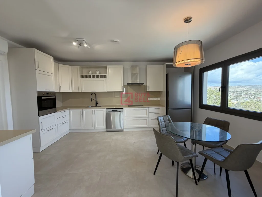 4 Bedroom House for Rent in Germasogeia, Limassol District