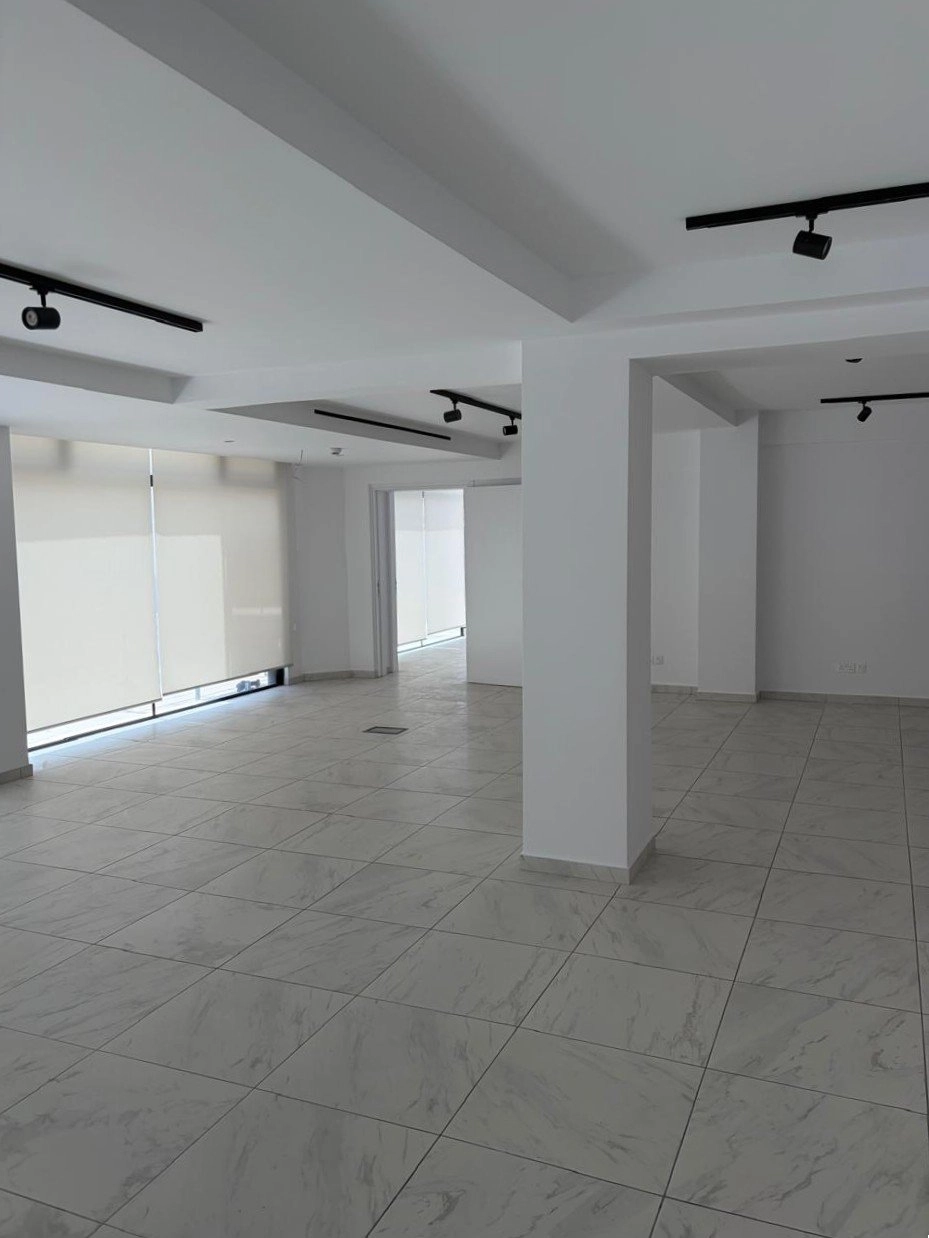 325m² Office for Rent in Limassol – Agia Zoni