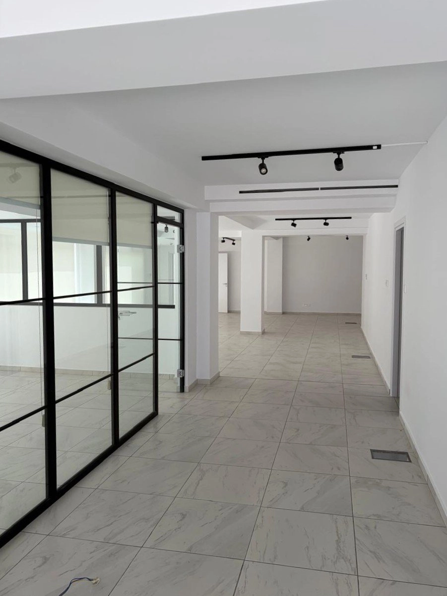 325m² Office for Rent in Limassol – Agia Zoni