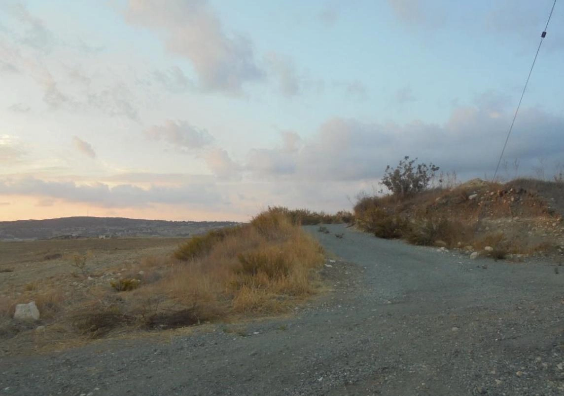 7,864m² Plot for Sale in Parekklisia, Limassol District