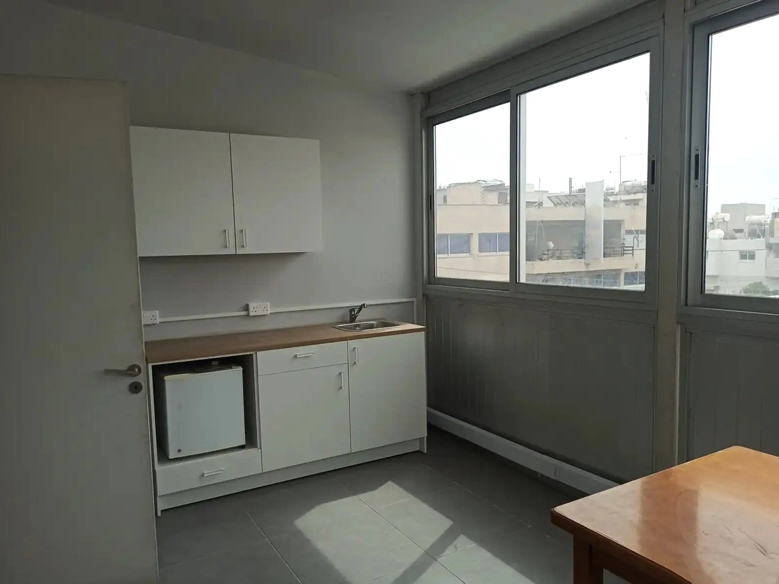200m² Office for Rent in Limassol – Omonoia