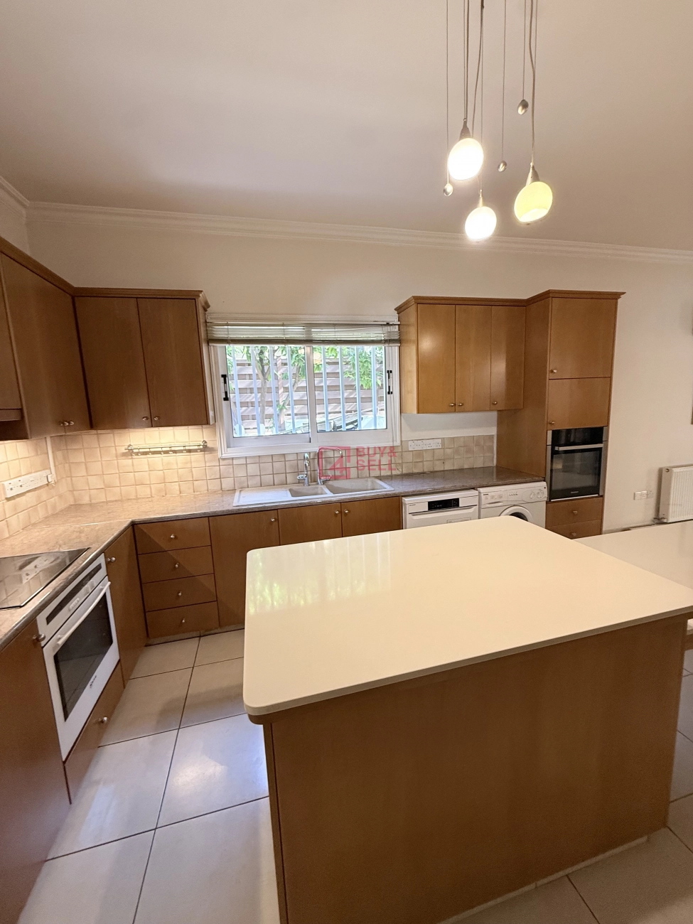 4 Bedroom House for Rent in Limassol – Ekali