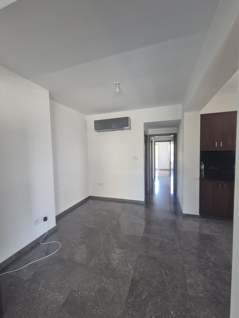 Διαμερίσματα και Διαμερίσματα