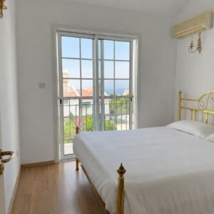 2 Bedroom House for Rent in Parekklisia, Limassol District