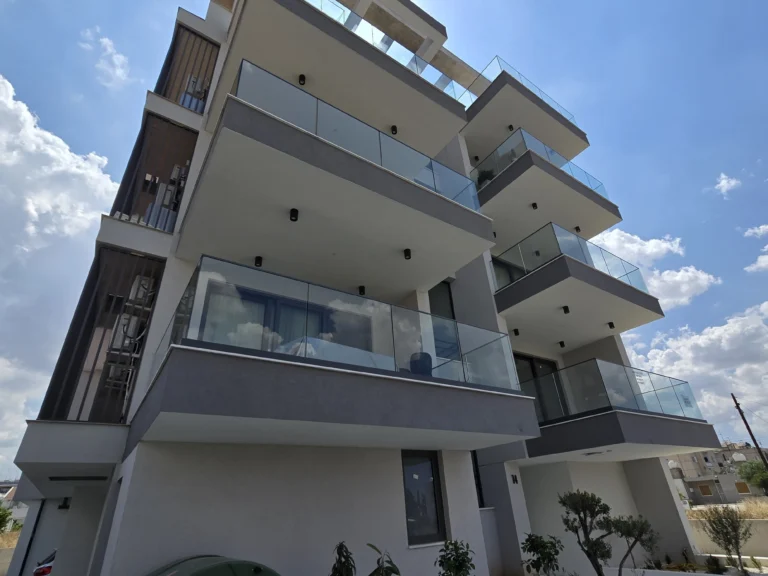 2 Bedroom Apartment for Sale in Strovolos, Nicosia District