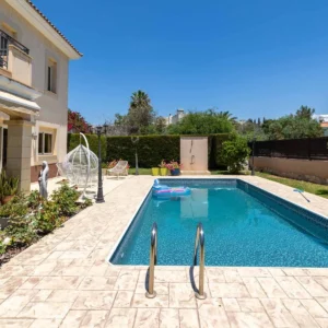 5 Bedroom House for Sale in Agios Tychonas, Limassol District