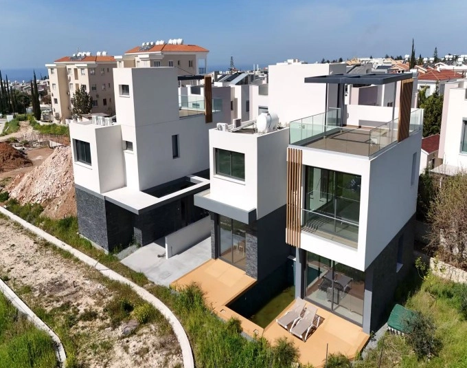 Cheap Houses and Villas for Sale Paphos up to 500000 euro
