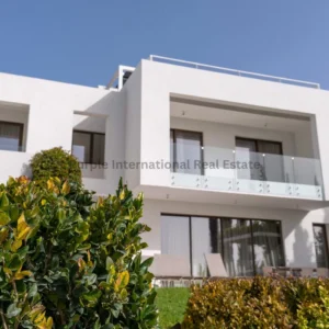 5 Bedroom House for Sale in Peyia, Paphos District