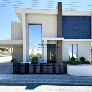 3 Bedroom House for Sale in Episkopi, Limassol District