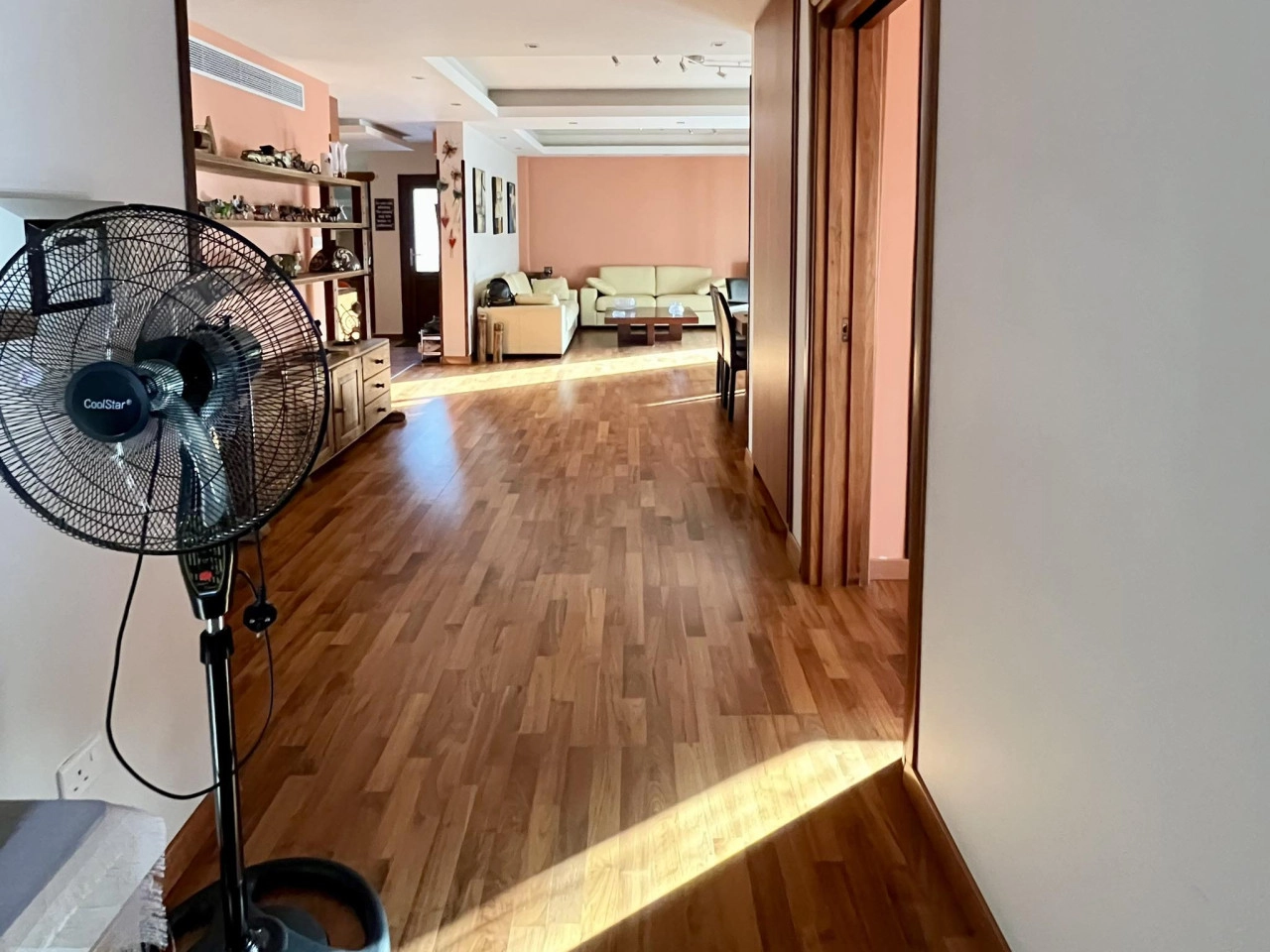 389m² Building for Sale in Engomi, Nicosia District