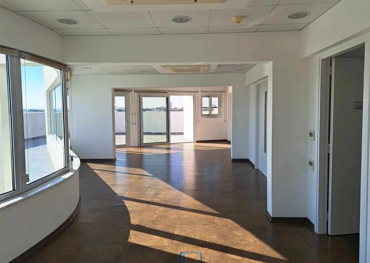 3099m² Building for Sale in Limassol District