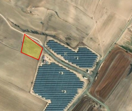 3,100m² Plot for Sale in Dromolaxia, Larnaca District