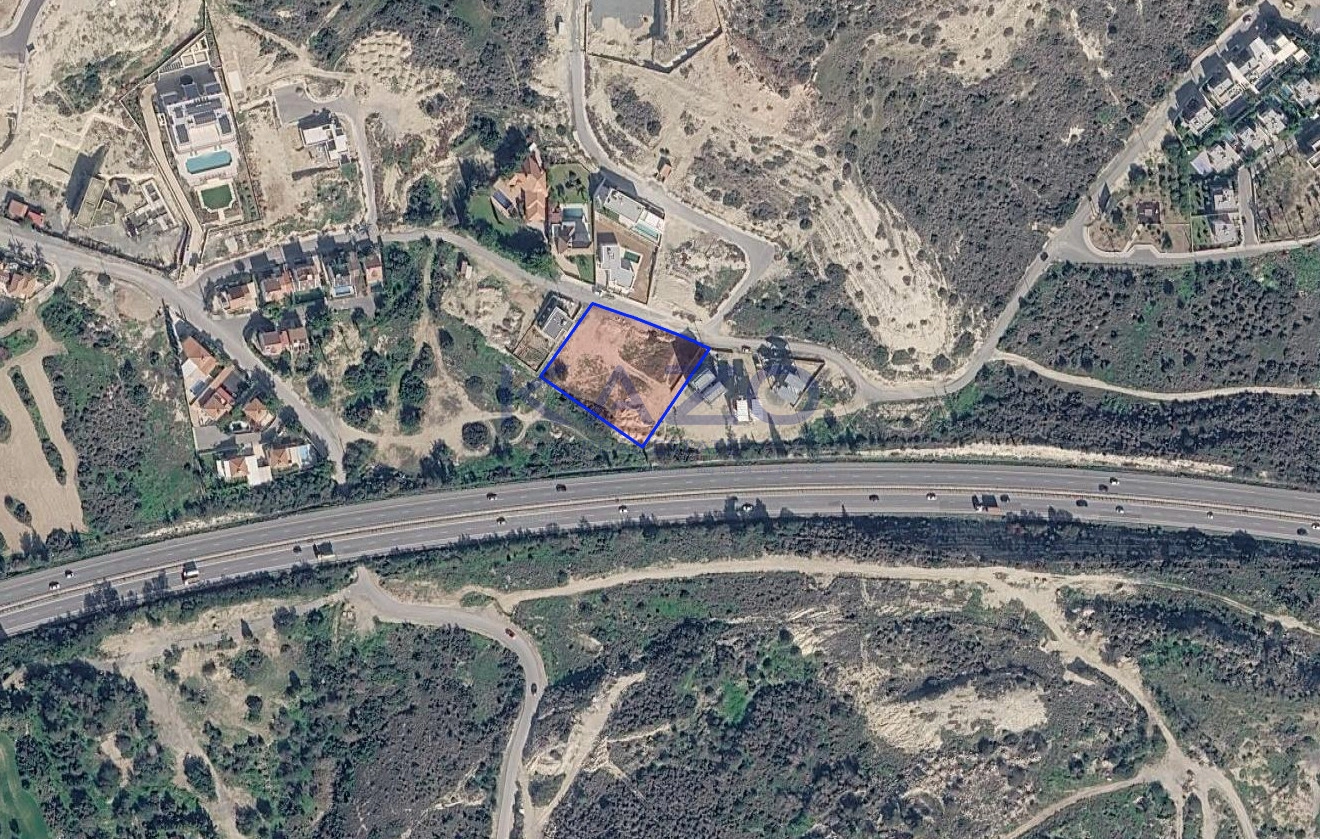 3,113m² Plot for Sale in Agios Tychonas, Limassol District