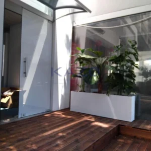 100m² Office for Rent in Limassol District