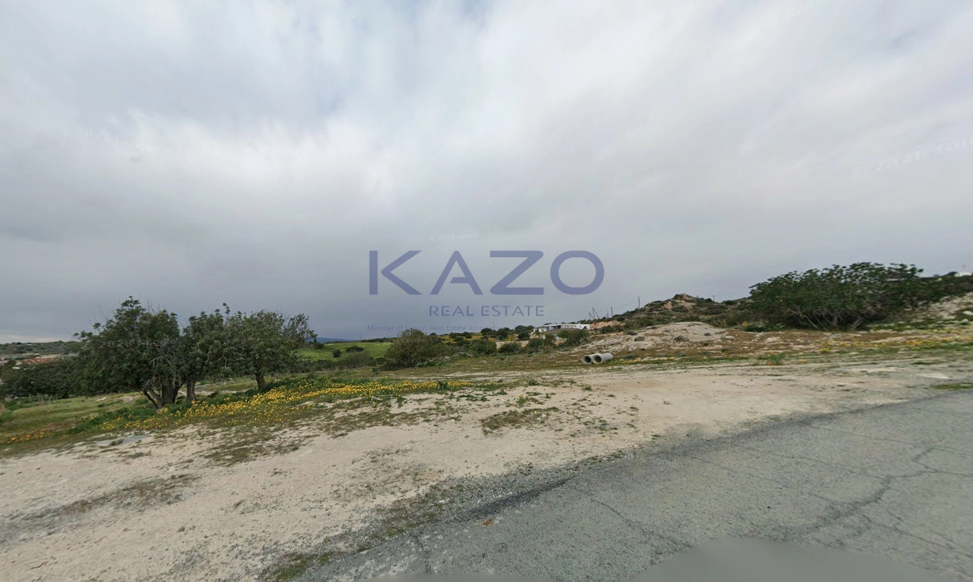 17,587m² Plot for Sale in Maroni, Larnaca District