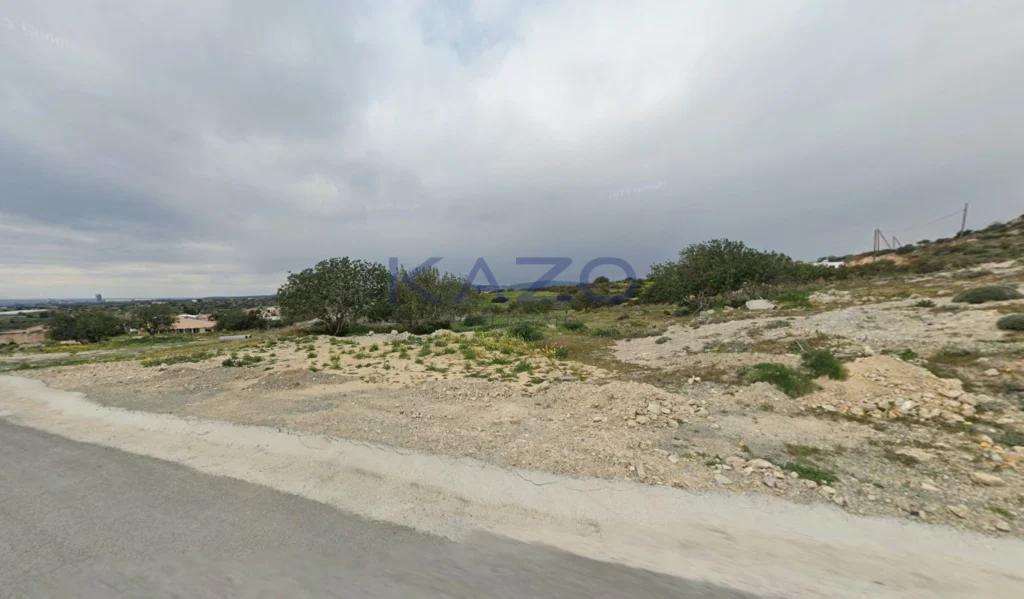17,587m² Plot for Sale in Maroni, Larnaca District