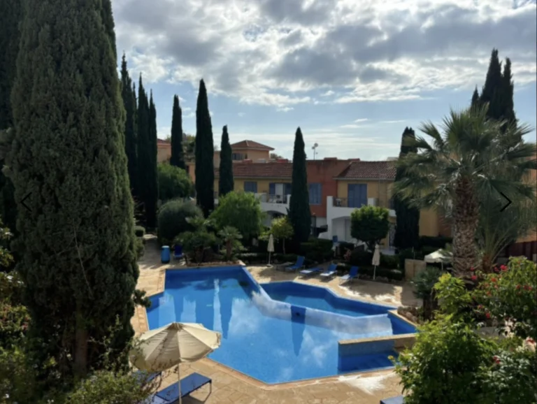 Cheap Houses and Villas for Sale Paphos up to 300000 euro