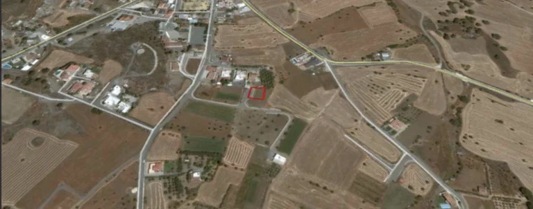 606m² Plot for Sale in Mathiatis, Nicosia District